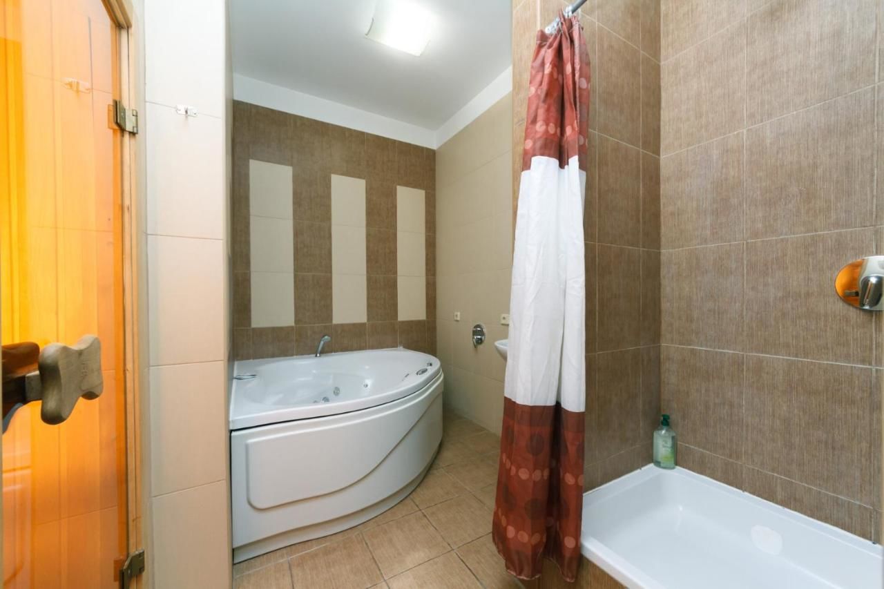 Апартаменты One bedroom Luxe 20 Velyka Vasylkivska str With sauna - 2249 Киев-20