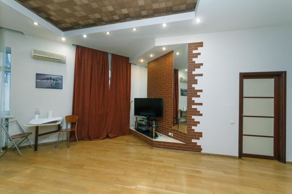 Апартаменты One bedroom Luxe 20 Velyka Vasylkivska str With sauna - 2249 Киев